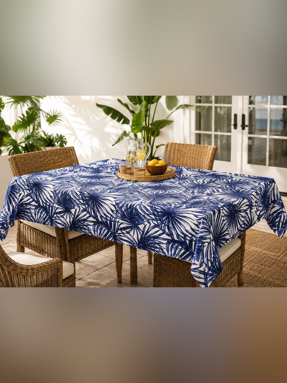 Tommy Bahama Indoor/Outdoor Tablecloth T